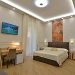 Deluxe Bis 4*