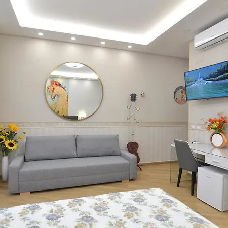 Bed & Breakfast Deluxe Bis *